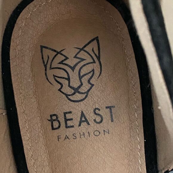 Beast Fashion Slip -On Black Flats. Size 7.5. - Picture 7 of 9